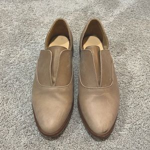Nisolo Emma D'Orsay Oxford - Almond